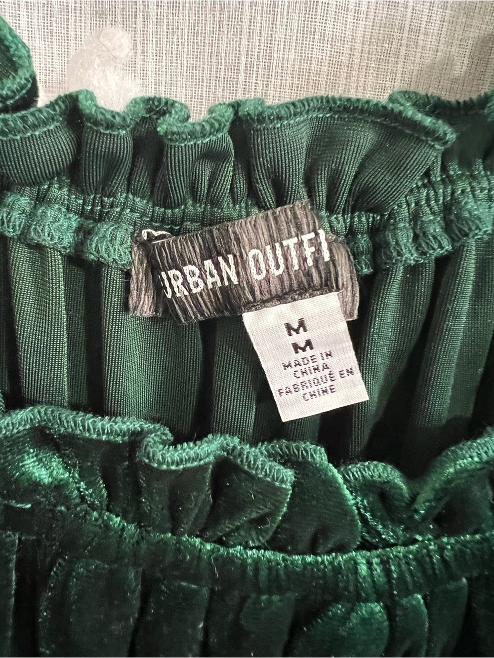 Uo Rosie Velvet Smocked Romper In Green - Picture 3 of 4